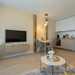 Luxury Sea View With Access - Parking & Heated Pool Várna