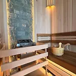 Apartman Luxury Sea View With Access - Parking & Heated Pool *