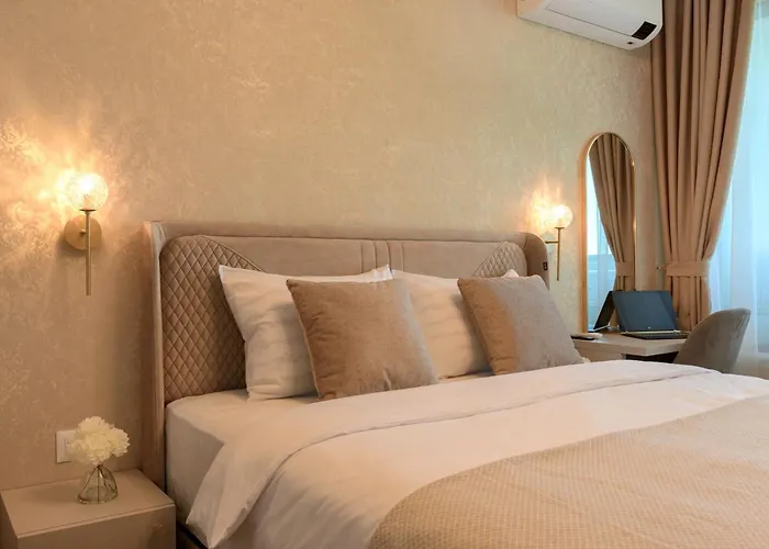 Luxury Sea View With Access - Parking & Heated Pool