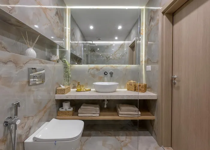 Luxury Sea View With Access - Parking & Heated Pool 瓦爾納