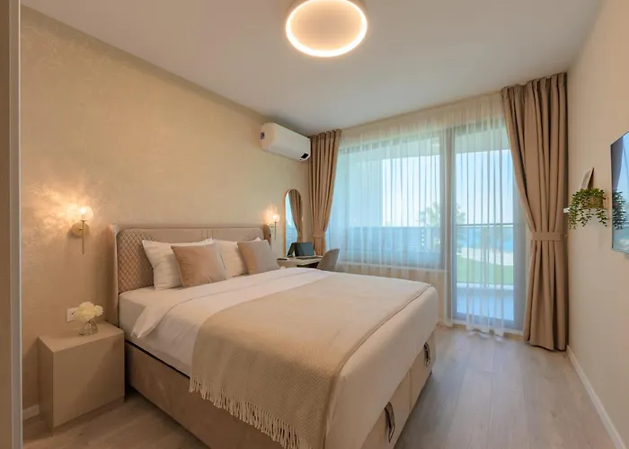 Luxury Sea View With Access - Parking & Heated Pool 公寓 *