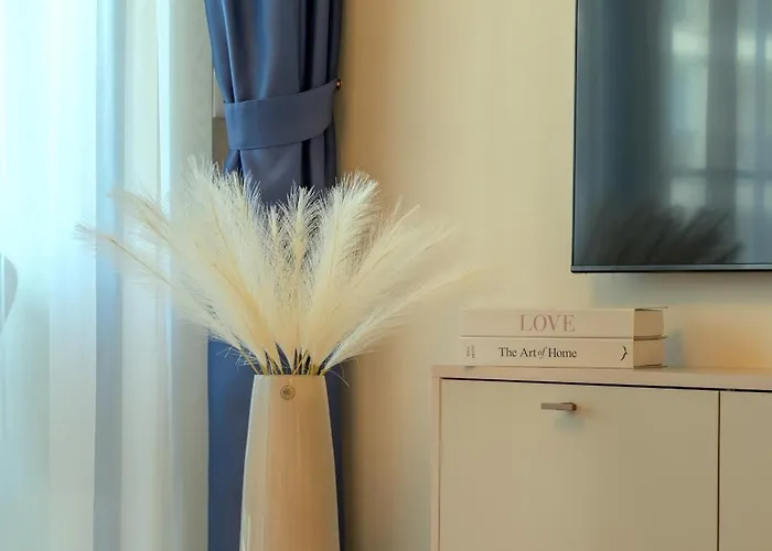 Luxury Sea View With Access - Parking & Heated Pool Διαμέρισμα *