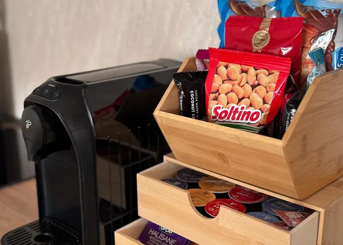 Luxury Sea View With Access - Parking & Heated Pool 瓦爾納